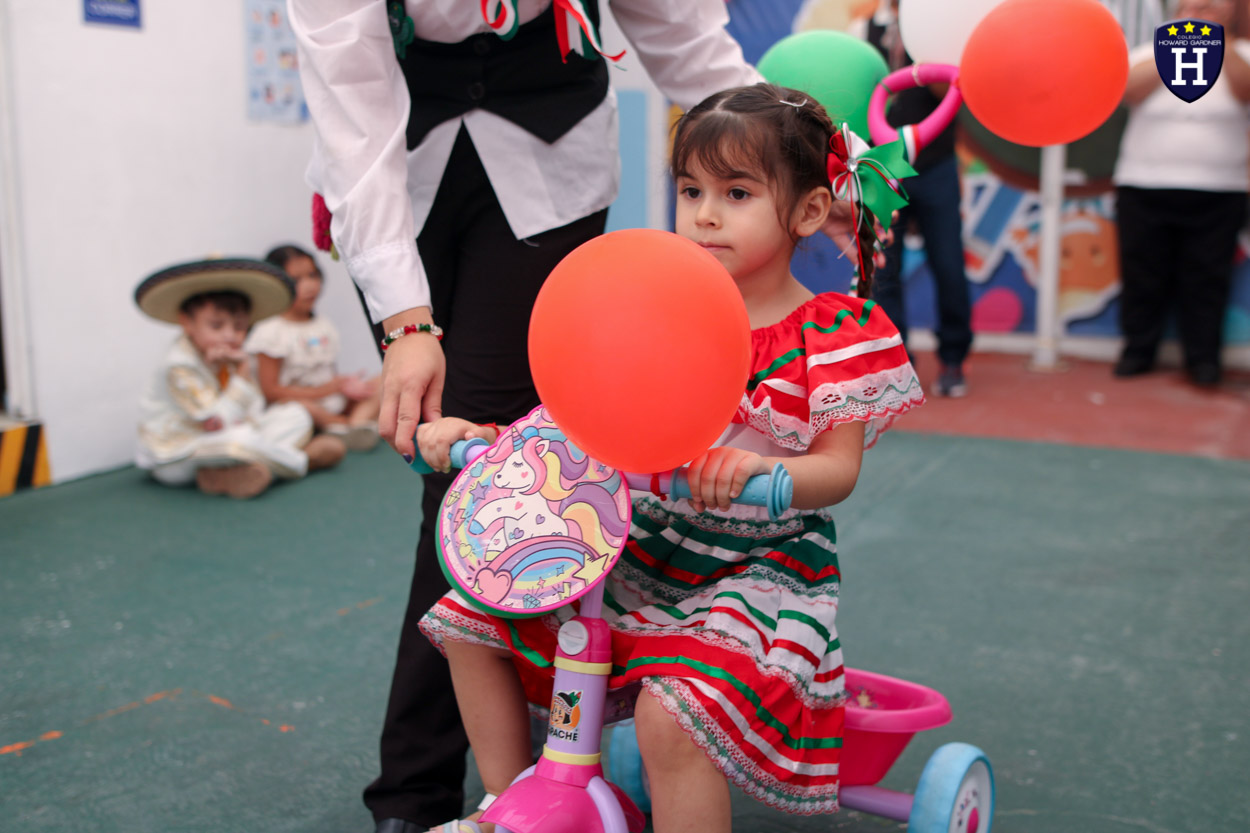 IMG_0003COLEGIOS - COATZACOALCOS - ESCUELAS - CREATIVIDAD - PREESCOLAR - VIVA MÉXICO - MAÑANITA MEXICANA - REPRESENTACIÓN GRITO DE DOLORES - CELEBRACIÓN - PASARELA - CARROS ALEGÓRICOS