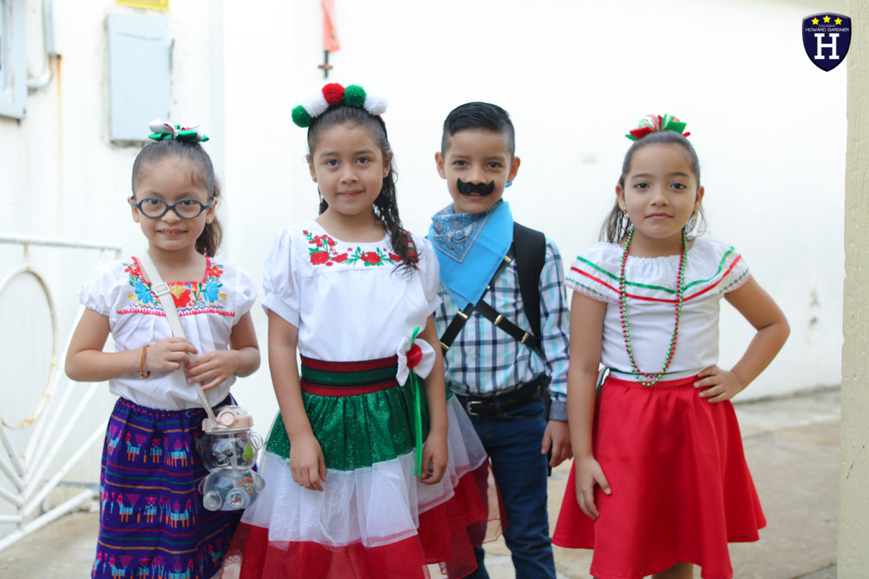 IMG_9304COLEGIOS - COATZACOALCOS - ESCUELAS - CREATIVIDAD - PRIMARIA - VIVA MÉXICO - MAÑANITA MEXICANA - REPRESENTACIÓN GRITO DE DOLORES - CELEBRACIÓN -_