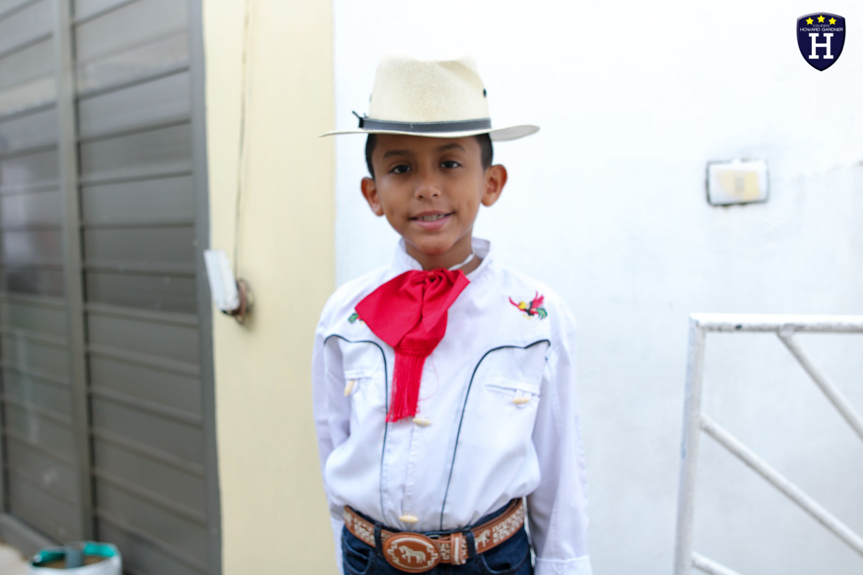 IMG_9305COLEGIOS - COATZACOALCOS - ESCUELAS - CREATIVIDAD - PRIMARIA - VIVA MÉXICO - MAÑANITA MEXICANA - REPRESENTACIÓN GRITO DE DOLORES - CELEBRACIÓN -_