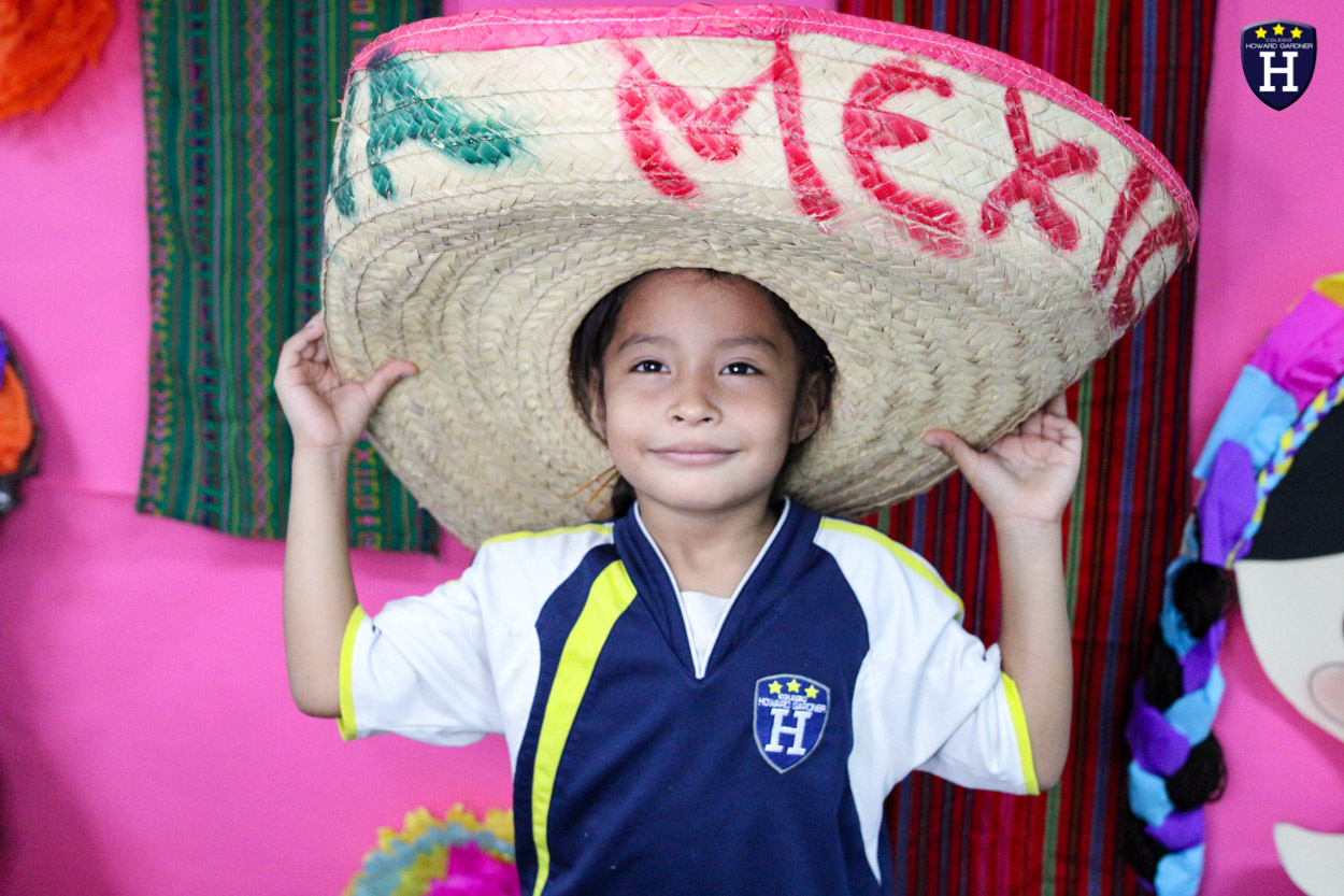 IMG_9356COLEGIOS - COATZACOALCOS - ESCUELAS - CREATIVIDAD - PRIMARIA - VIVA MÉXICO - MAÑANITA MEXICANA - REPRESENTACIÓN GRITO DE DOLORES - CELEBRACIÓN - SET