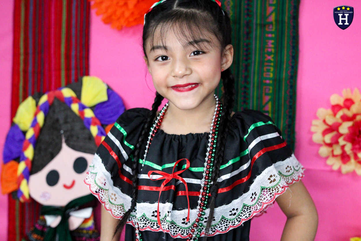 IMG_9358COLEGIOS - COATZACOALCOS - ESCUELAS - CREATIVIDAD - PRIMARIA - VIVA MÉXICO - MAÑANITA MEXICANA - REPRESENTACIÓN GRITO DE DOLORES - CELEBRACIÓN - SET