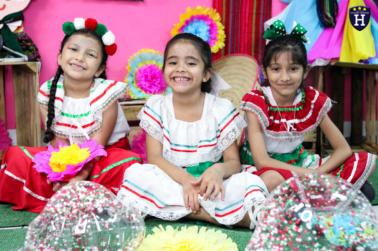 IMG_9397COLEGIOS - COATZACOALCOS - ESCUELAS - CREATIVIDAD - PRIMARIA - VIVA MÉXICO - MAÑANITA MEXICANA - REPRESENTACIÓN GRITO DE DOLORES - CELEBRACIÓN - SET