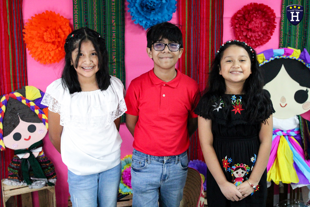 IMG_9424COLEGIOS - COATZACOALCOS - ESCUELAS - CREATIVIDAD - PRIMARIA - VIVA MÉXICO - MAÑANITA MEXICANA - REPRESENTACIÓN GRITO DE DOLORES - CELEBRACIÓN - SET
