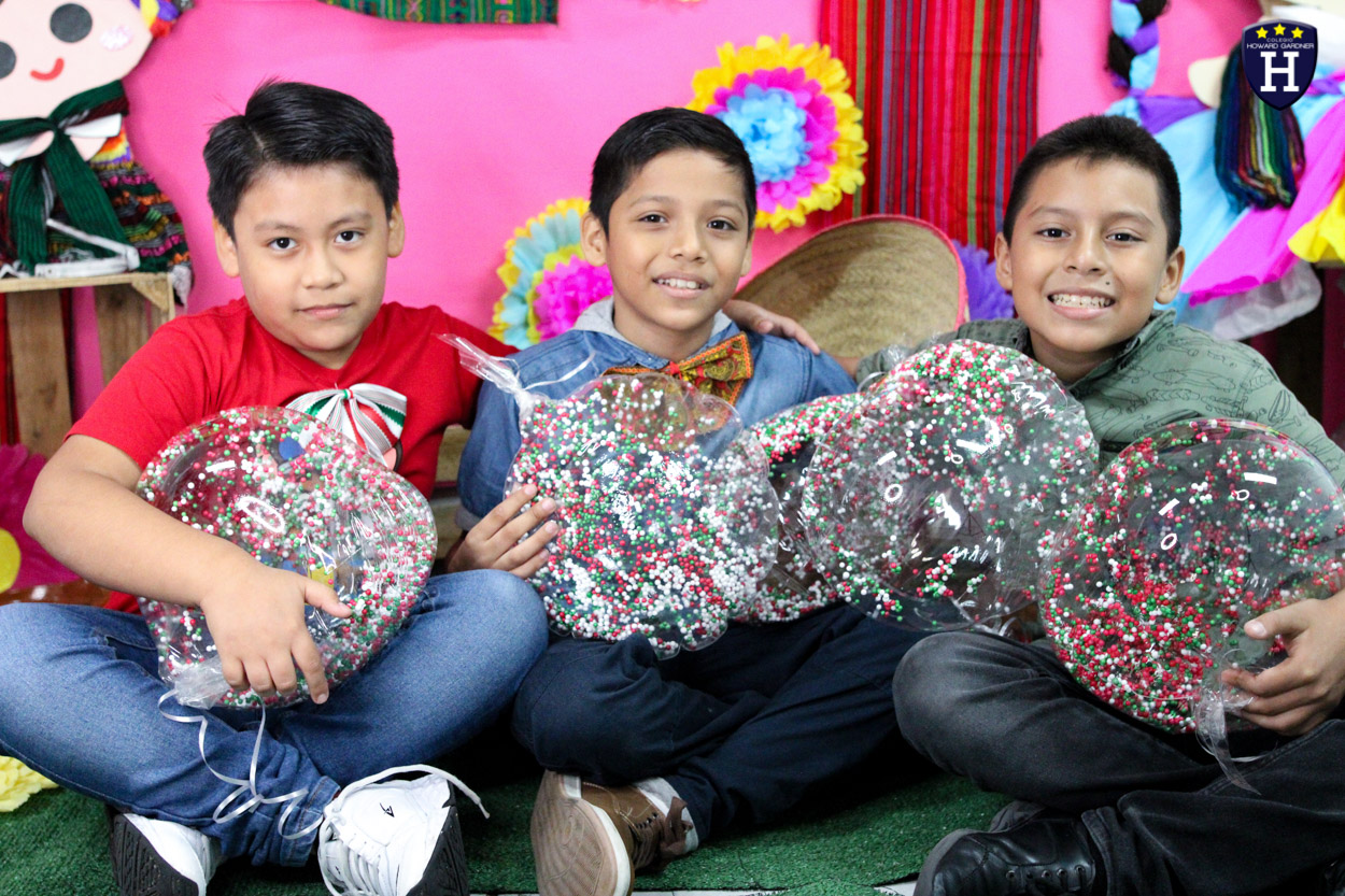 IMG_9434COLEGIOS - COATZACOALCOS - ESCUELAS - CREATIVIDAD - PRIMARIA - VIVA MÉXICO - MAÑANITA MEXICANA - REPRESENTACIÓN GRITO DE DOLORES - CELEBRACIÓN - SET