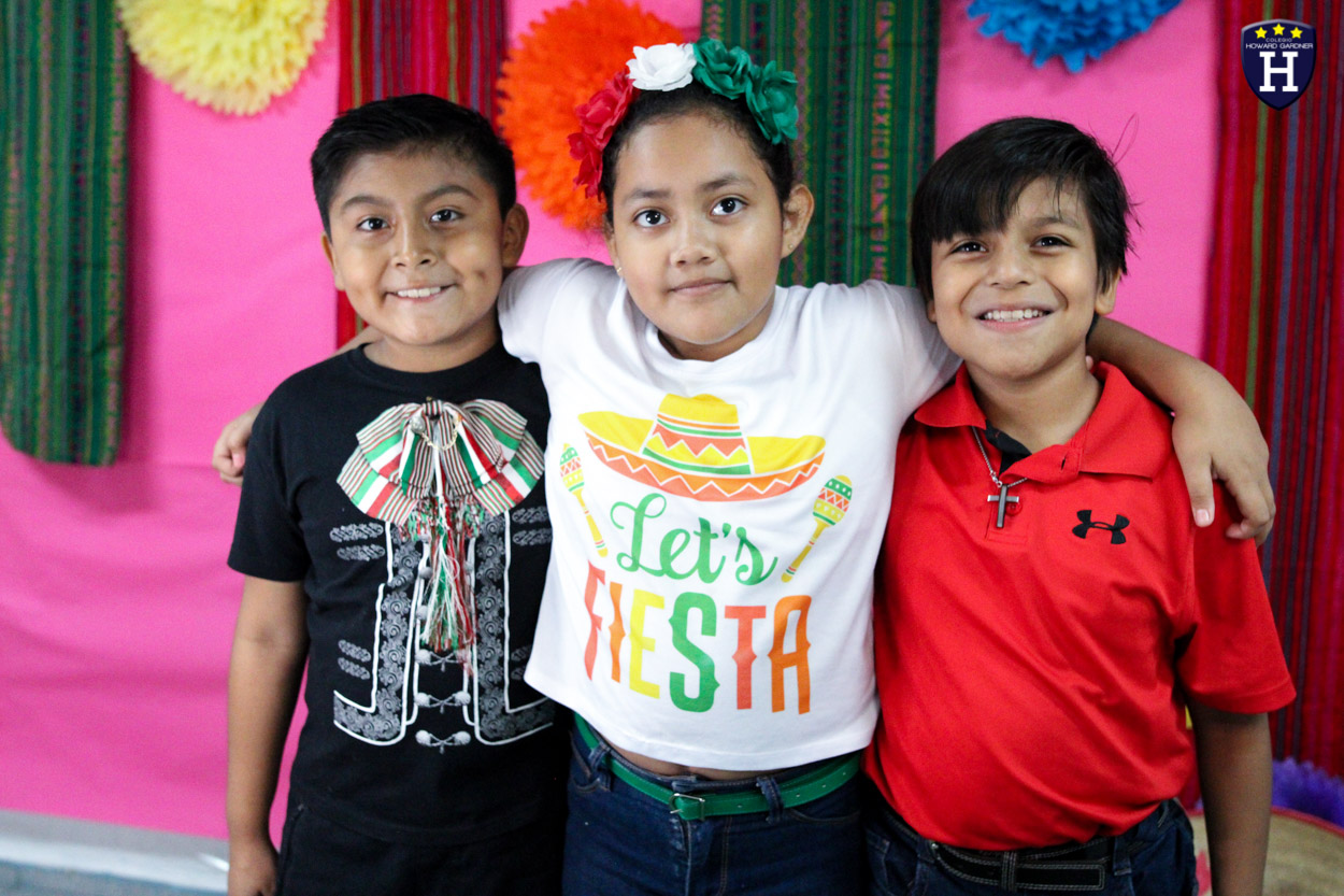 IMG_9463COLEGIOS - COATZACOALCOS - ESCUELAS - CREATIVIDAD - PRIMARIA - VIVA MÉXICO - MAÑANITA MEXICANA - REPRESENTACIÓN GRITO DE DOLORES - CELEBRACIÓN - SET