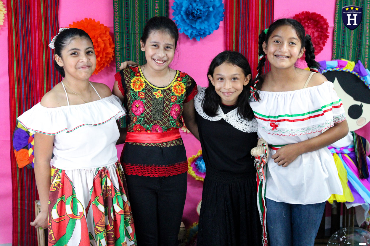 IMG_9484COLEGIOS - COATZACOALCOS - ESCUELAS - CREATIVIDAD - PRIMARIA - VIVA MÉXICO - MAÑANITA MEXICANA - REPRESENTACIÓN GRITO DE DOLORES - CELEBRACIÓN - SET