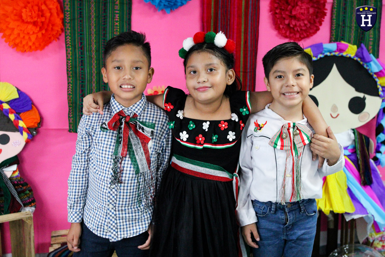 IMG_9509COLEGIOS - COATZACOALCOS - ESCUELAS - CREATIVIDAD - PRIMARIA - VIVA MÉXICO - MAÑANITA MEXICANA - REPRESENTACIÓN GRITO DE DOLORES - CELEBRACIÓN - SET