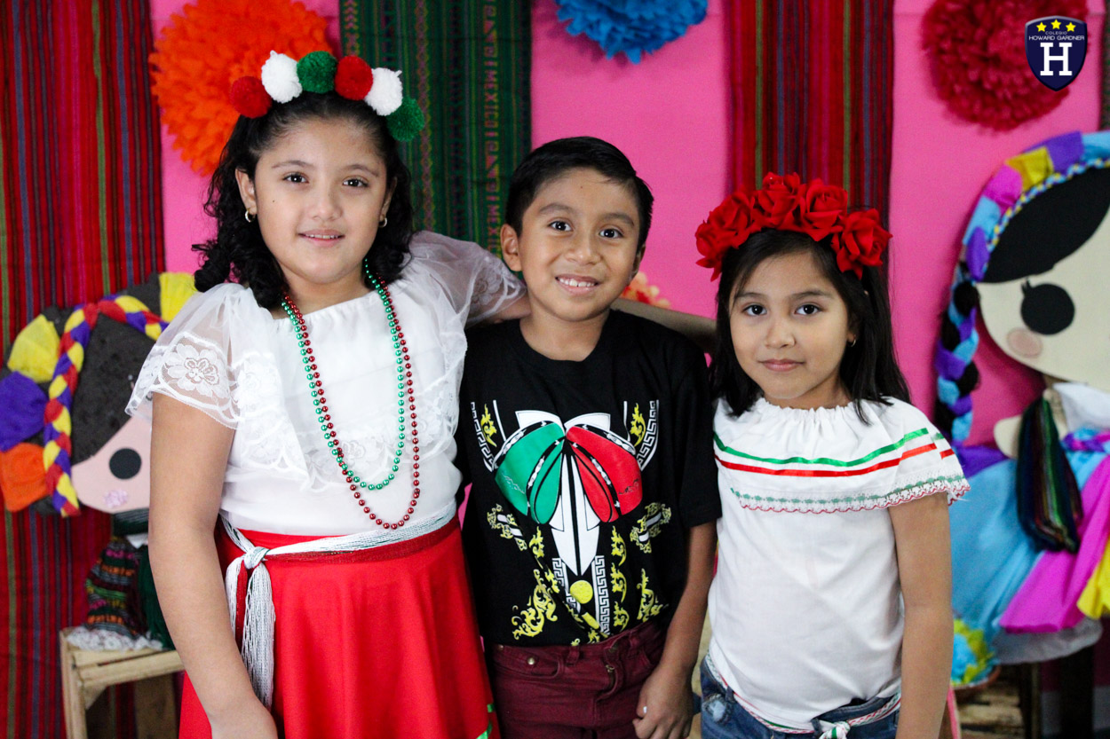IMG_9511COLEGIOS - COATZACOALCOS - ESCUELAS - CREATIVIDAD - PRIMARIA - VIVA MÉXICO - MAÑANITA MEXICANA - REPRESENTACIÓN GRITO DE DOLORES - CELEBRACIÓN - SET