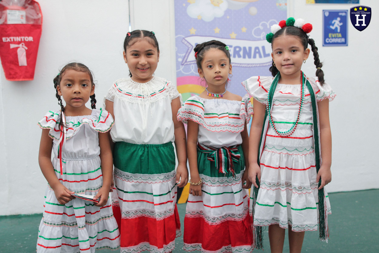 IMG_9719COLEGIOS - COATZACOALCOS - ESCUELAS - CREATIVIDAD - PREESCOLAR - VIVA MÉXICO - MAÑANITA MEXICANA - REPRESENTACIÓN GRITO DE DOLORES - CELEBRACIÓN - SET