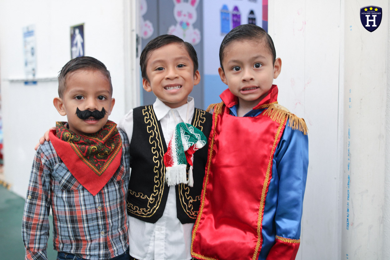 IMG_9731COLEGIOS - COATZACOALCOS - ESCUELAS - CREATIVIDAD - PREESCOLAR - VIVA MÉXICO - MAÑANITA MEXICANA - REPRESENTACIÓN GRITO DE DOLORES - CELEBRACIÓN - SET
