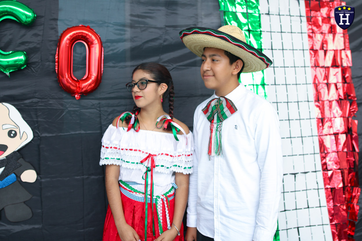 IMG_9838COLEGIOS - COATZACOALCOS - ESCUELAS - CREATIVIDAD - SECUNDARIA - VIVA MÉXICO - MAÑANITA MEXICANA - REPRESENTACIÓN GRITO DE DOLORES - CELEBRACIÓN