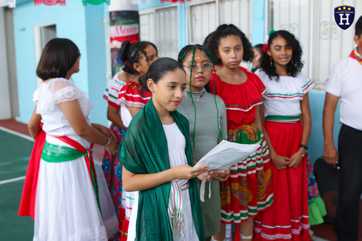 IMG_9851COLEGIOS - COATZACOALCOS - ESCUELAS - CREATIVIDAD - SECUNDARIA - VIVA MÉXICO - MAÑANITA MEXICANA - REPRESENTACIÓN GRITO DE DOLORES - CELEBRACIÓN