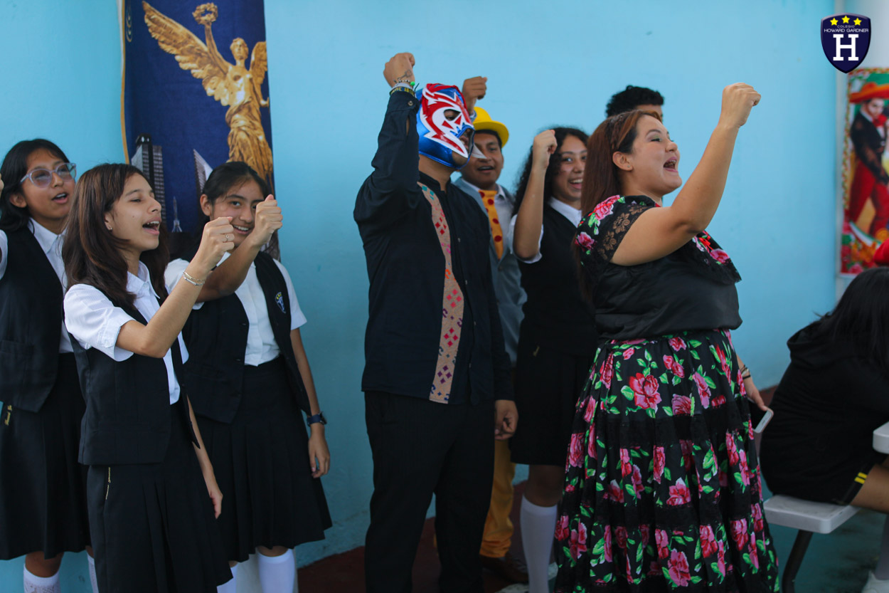 IMG_9868COLEGIOS - COATZACOALCOS - ESCUELAS - CREATIVIDAD - SECUNDARIA - VIVA MÉXICO - MAÑANITA MEXICANA - REPRESENTACIÓN GRITO DE DOLORES - CELEBRACIÓN