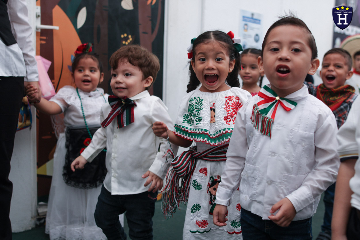 IMG_9901COLEGIOS - COATZACOALCOS - ESCUELAS - CREATIVIDAD - PREESCOLAR - VIVA MÉXICO - MAÑANITA MEXICANA - REPRESENTACIÓN GRITO DE DOLORES - CELEBRACIÓN - SET